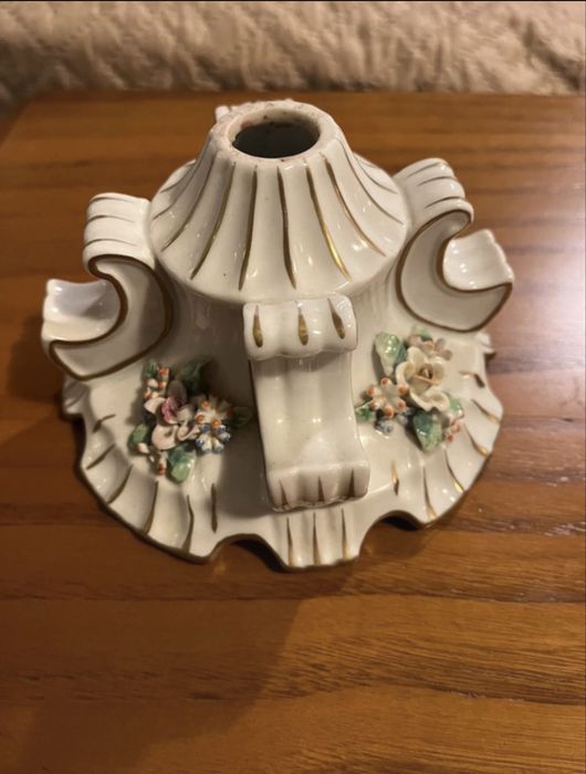 Castiçal em porcelana com flore Artibus