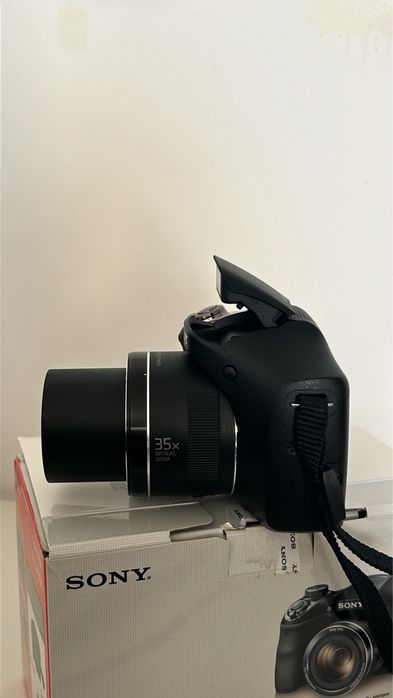 Câmera fotográfica SONY Cyber-Shot DSC H300 (pouco usada)