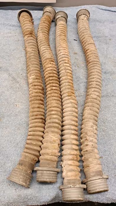 Rura do maski p.gaz w oplocie z materiału. Lata 50