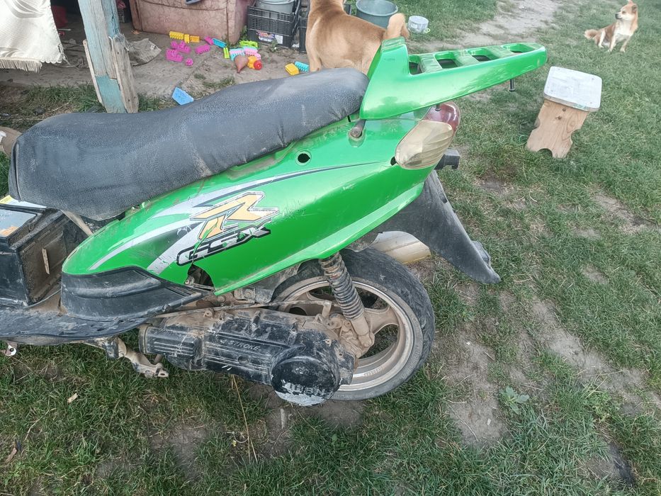 скутер 150 продам