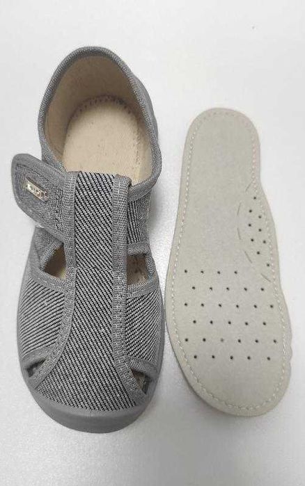 Капці тапочки в садочок валди валді waldi natur  27 28 29 30 31