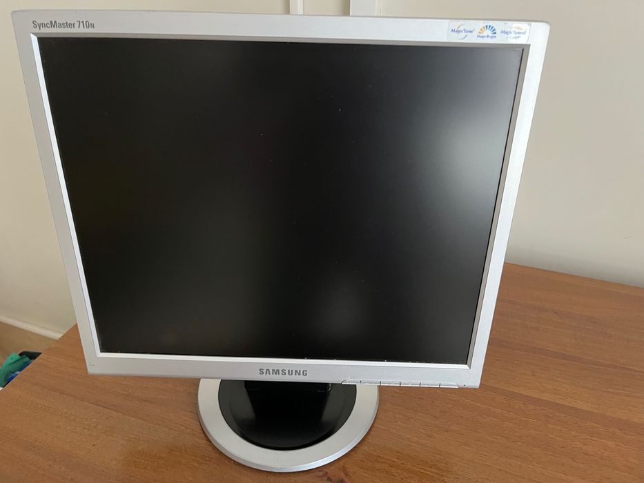 Монітор”Samsung”17