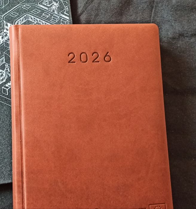 Skórzany brązowy kalendarz książkowy 2026 A5