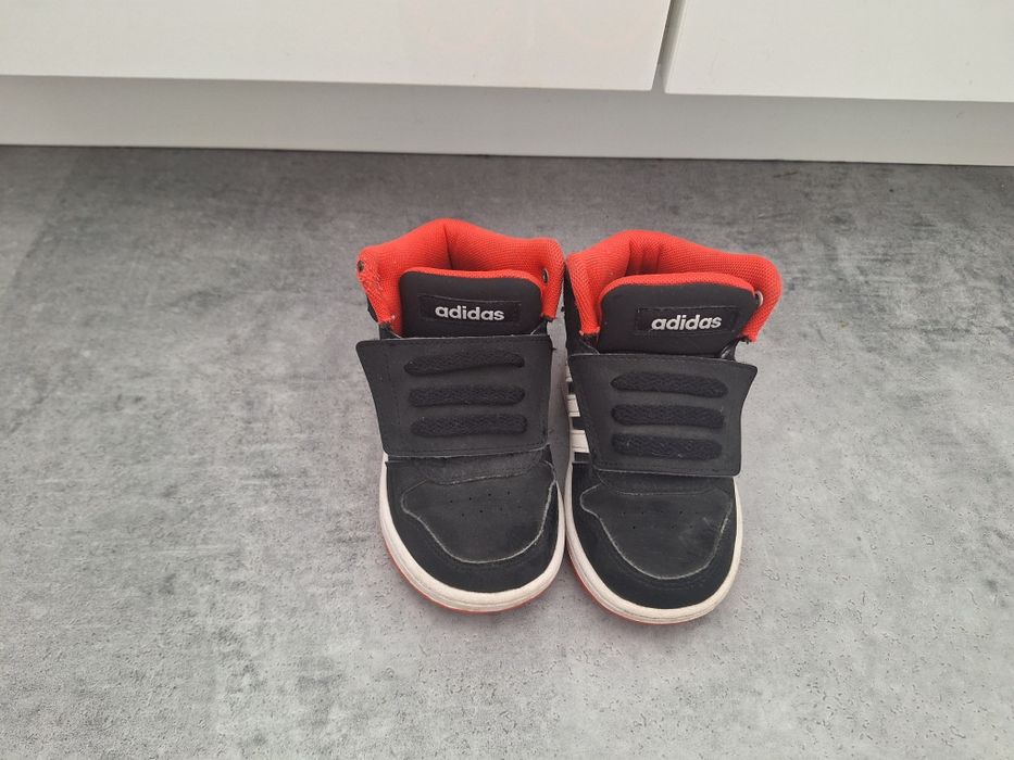 Buty adidas za kostkę