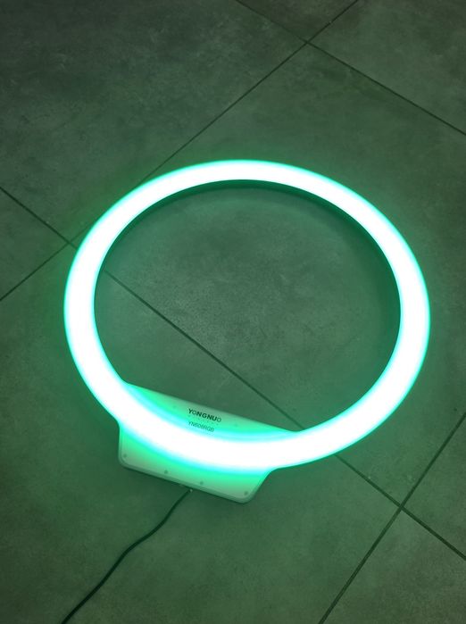 Profesjonalna lampa pierścieniowa LED 50 cm Yongnuo YN608 RGB