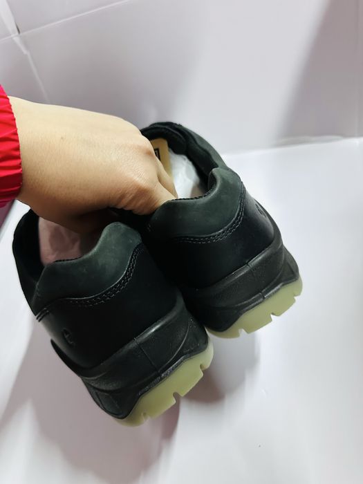 Чоловічі туфлі Ecco Track 25