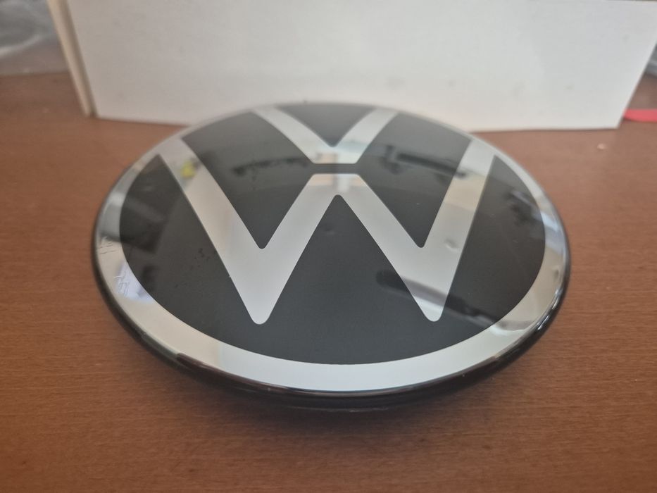 Oryginalne logo/emblemat VW przód grill ACC radar – NOWE OEM