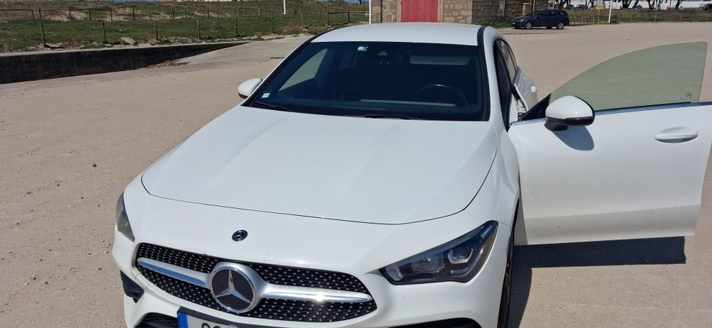 Vendo  mercedes como nova..motivo troca de carro.