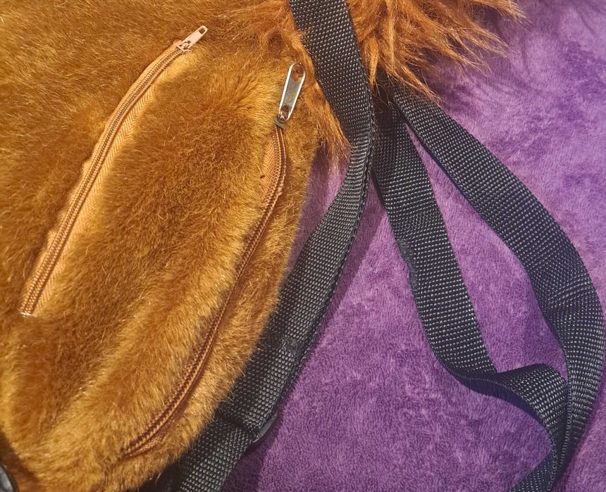 Miękka pluszowa zabawka maskotka / Plecak z kieszeniami — KONIK / KOŃ