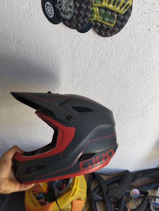 Capacete downhill  com mips marca giro