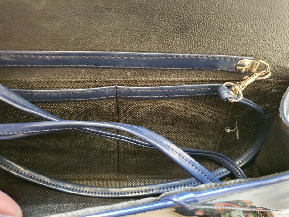 Torebka wieczorowa, kopertówka.