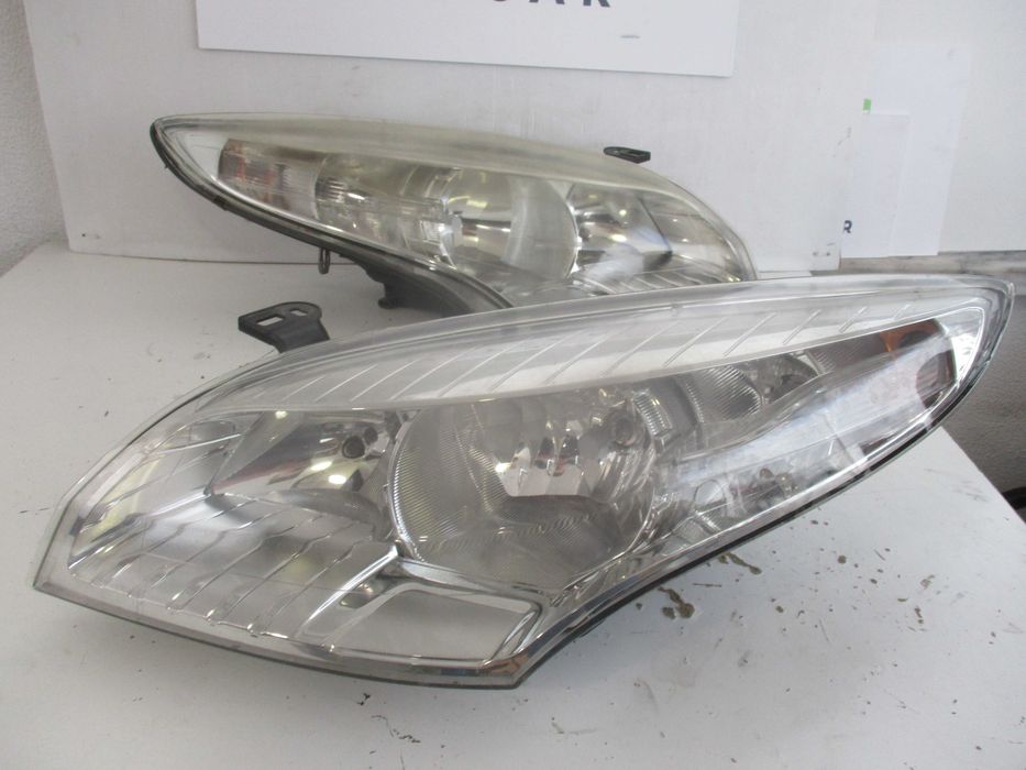 farol optica renault megane III 2009