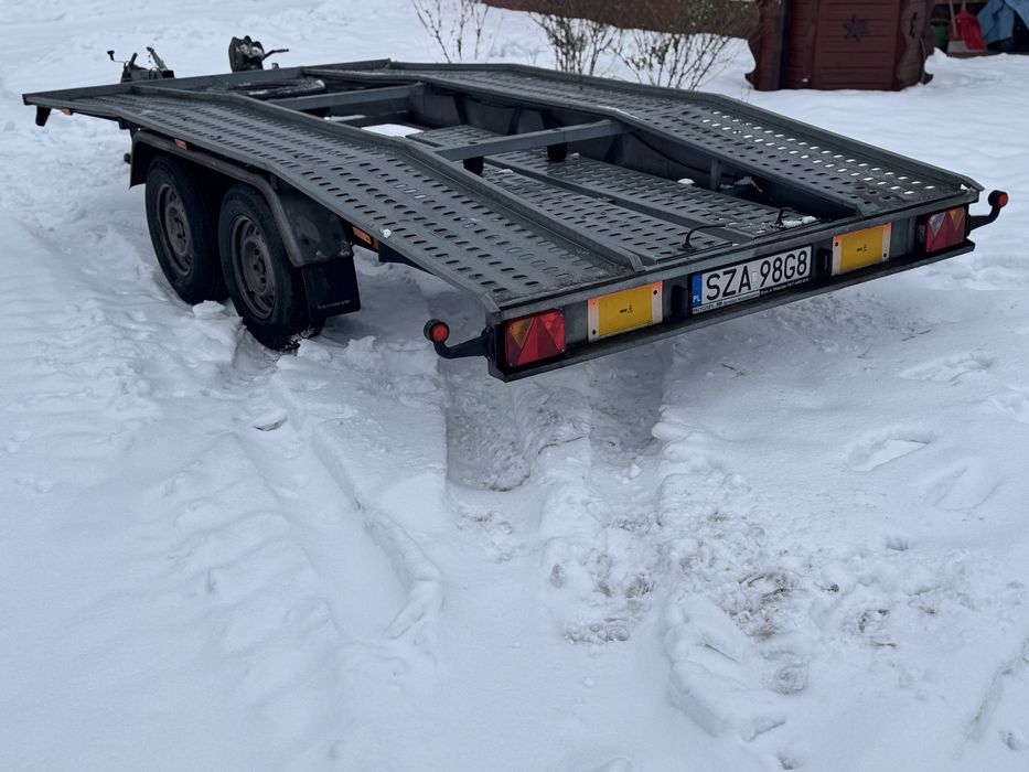 Wynajem Przyczepa Laweta Niewiadów BR 2 DMC 2500 Ladowność 1950