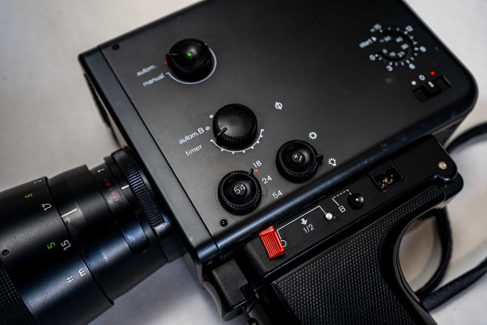 Nizo 801 macro BRAUN Super 8 - retro kamera dla kolekcjonera