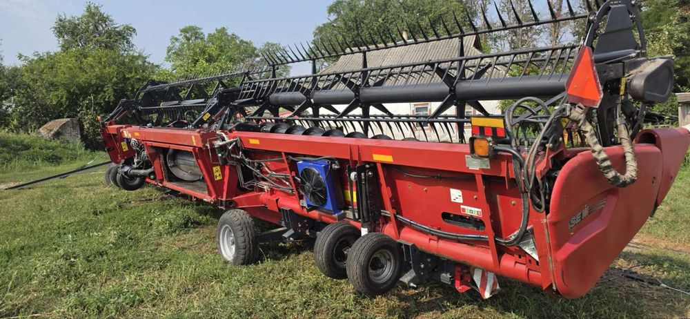 CASE  FLEX  DRAPPER 10.70 под Claas