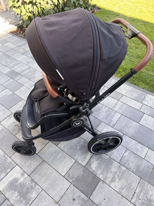 Muuvo Quick Onyx Black Głęboko Spacerowy