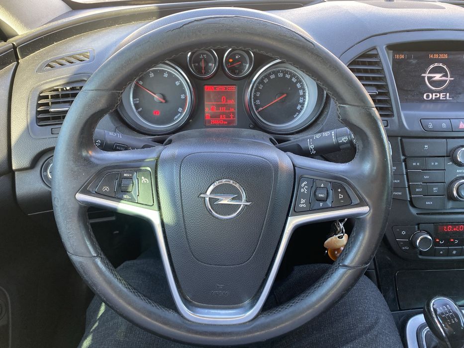 Opel insignia 2.0 cdti