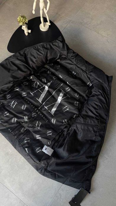 Чоловіча мужская Безрукавка жилетка  ARMANI EXCHANGE Black