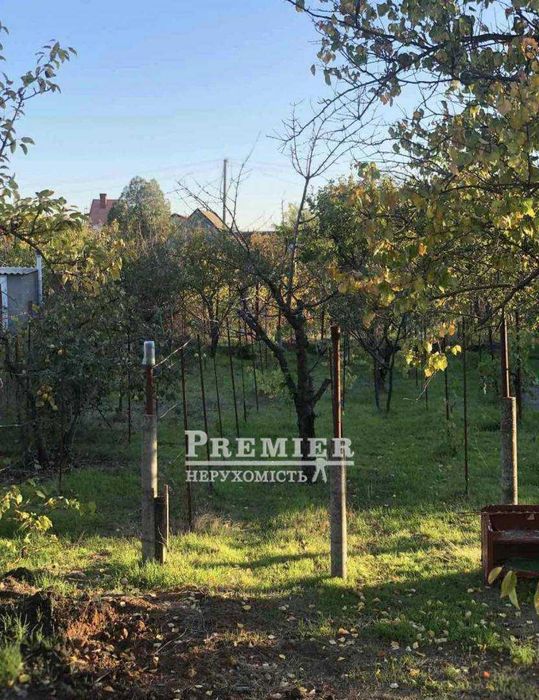 Продам будинок 7 соток землі