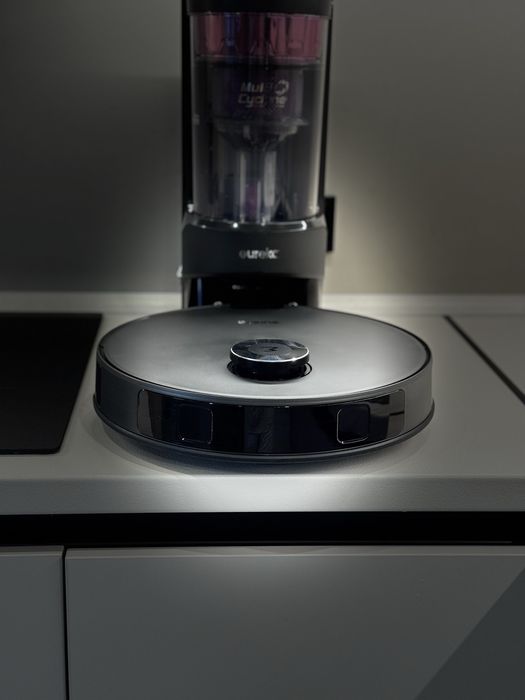 Робот-Пилосос миючий Eureka E10S