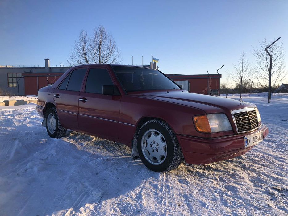 Мерседес Е200,1995рік