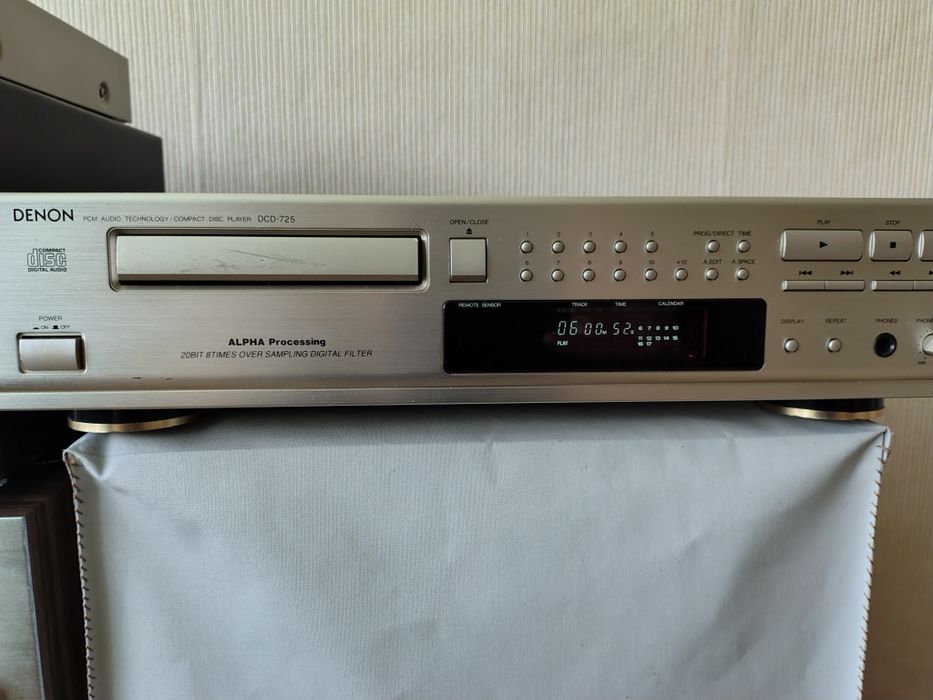 Odtwarzacz CD Denon DCD 725