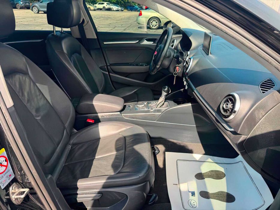 Audi A3 Premium      2015