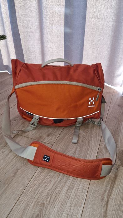 Haglofs torba na ramię listonoszka ładny stan