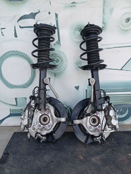 Ходова ричаг стійка ступиця поворотний кулак Lexus NX 22-26 року