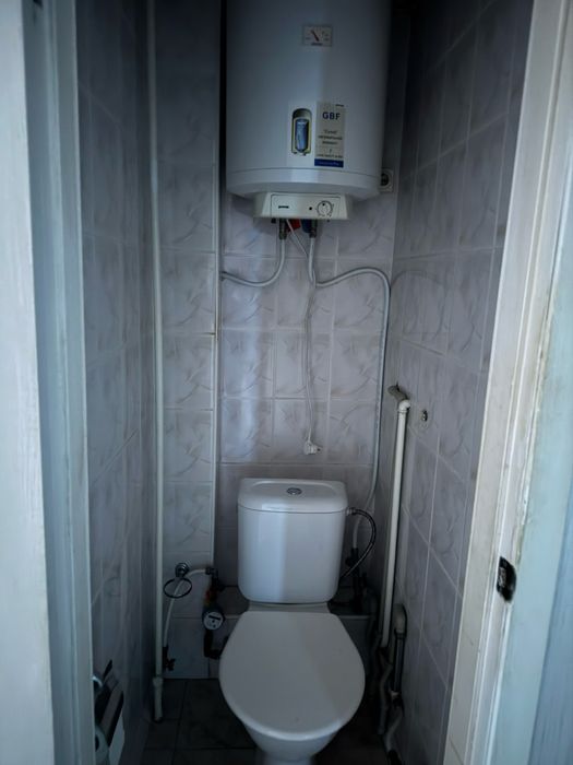 Ак. Корольова 2 кімн кв с газом, р-к Південний