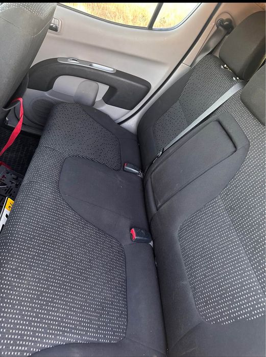 Mitsubishi Strakar L200