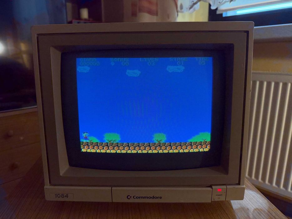 Monitor Commodore 1084 - dla retro fanów :)