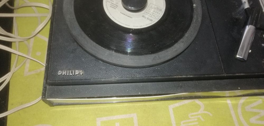 Gira discos Philips