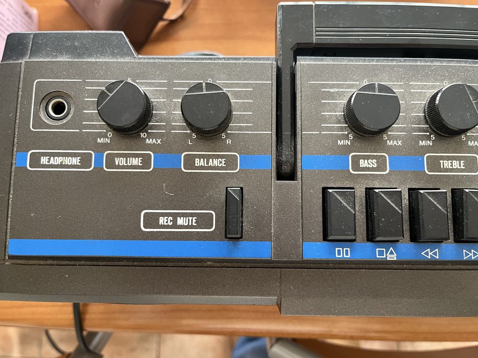 Aparelhagem de radio e cassetes