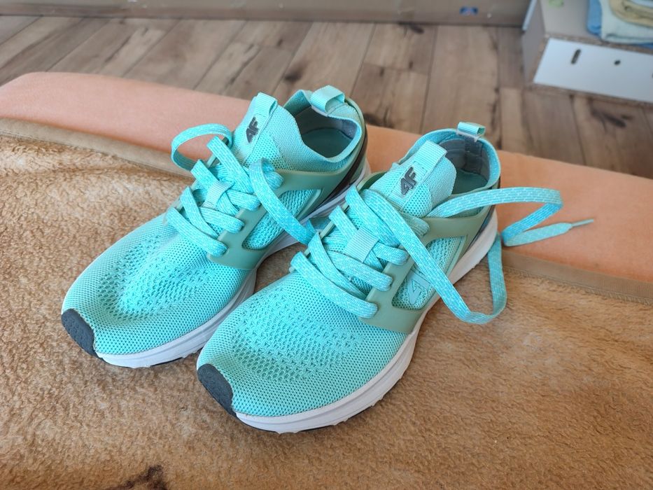 Buty sportowe 4F