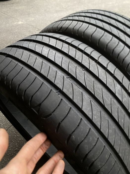 Pneus 235/40/19 Michelin Primacy 4 (SEMI-NOVOS
