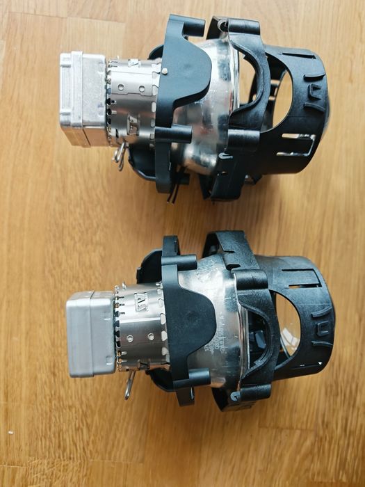 Біксенон HELLA 4 Intem + Лампи + Рамки Adaptive A