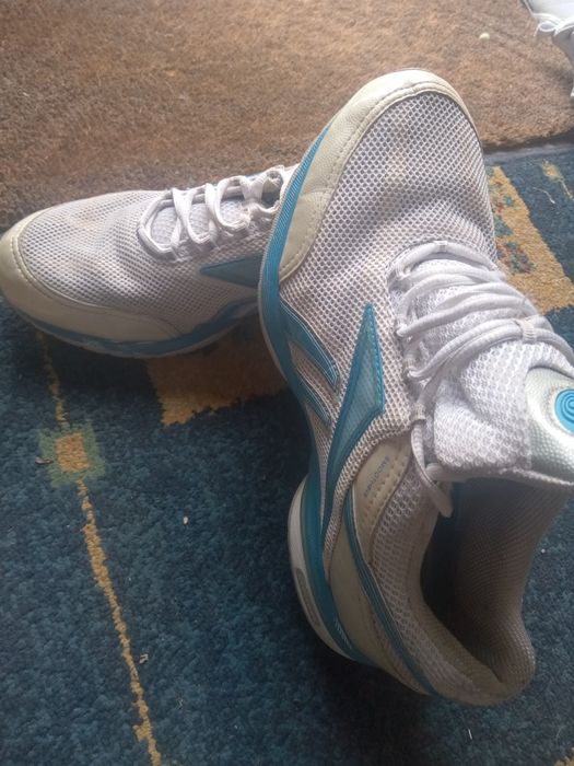 Buty Reebok easytone rozmiar 39 wkładki 25,5 cm