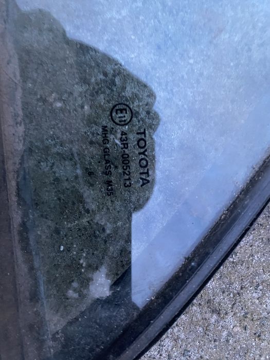 Заднее Стекло Тойота Камри 55