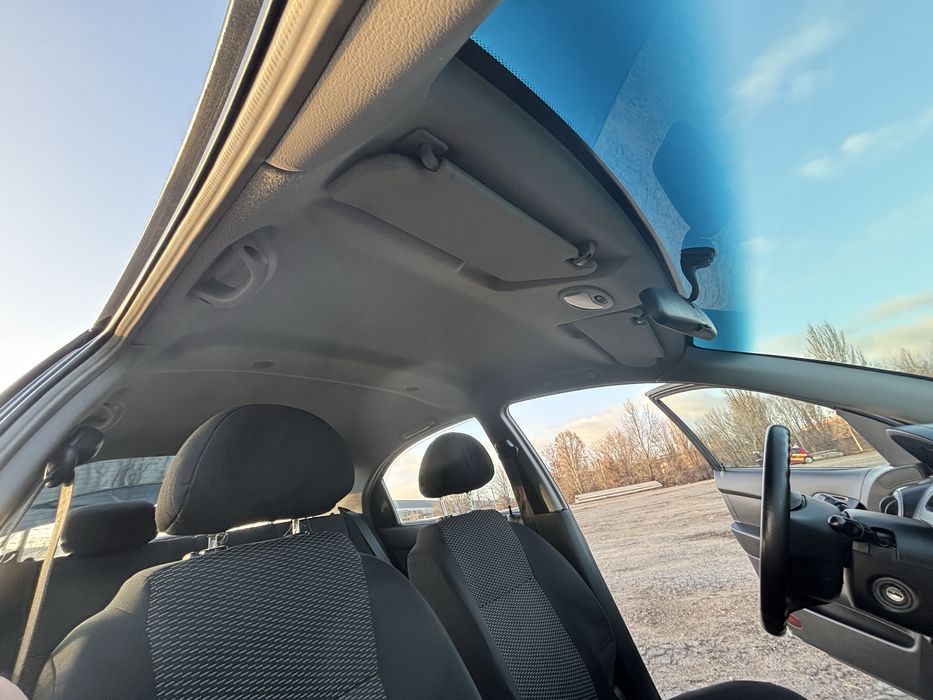 Продам автомобіль ЗАЗ Vida