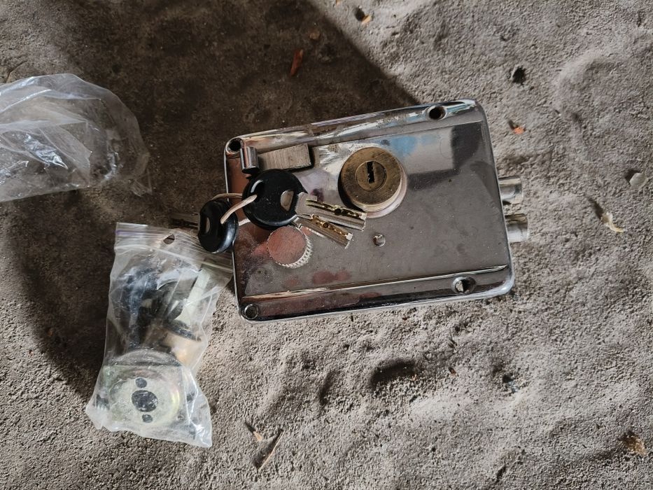 Двері 80-ка підійдуть на вхідні