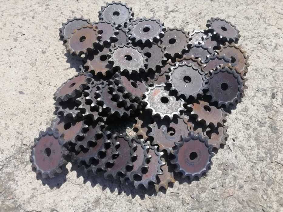 звездочка шаг 25 - купить другие запчасти для транспорта - Цена на