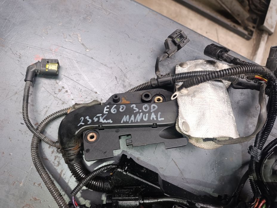 BMW E60 3.0d 235km. Wiązka silnika wersja manualna skrzynia