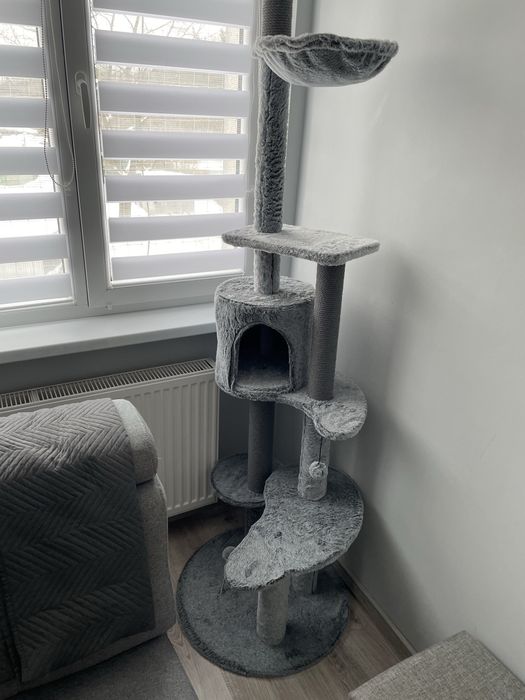 Drapak dla kota pionowy