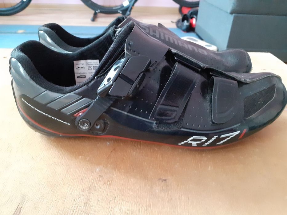 Shimano SH-R171 rozmiar 43
