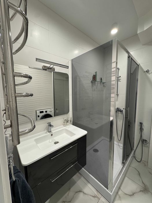 Дизайнерська квартира з мансардою 60 м² Газ єОселя Оформлення 2%