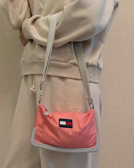 Сумка Tommy Hilfiger рожева
