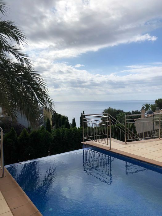 Вілла у моря  Коста Браво, Испания