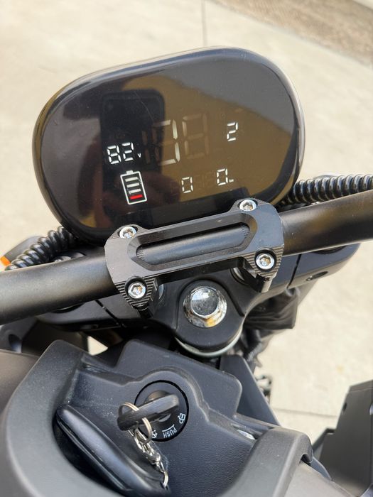 Moto 125 cc eletrica 160 km autonomia