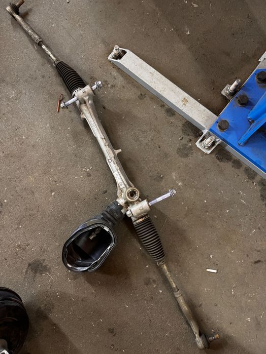 Maglownica Corolla E21  hybryda